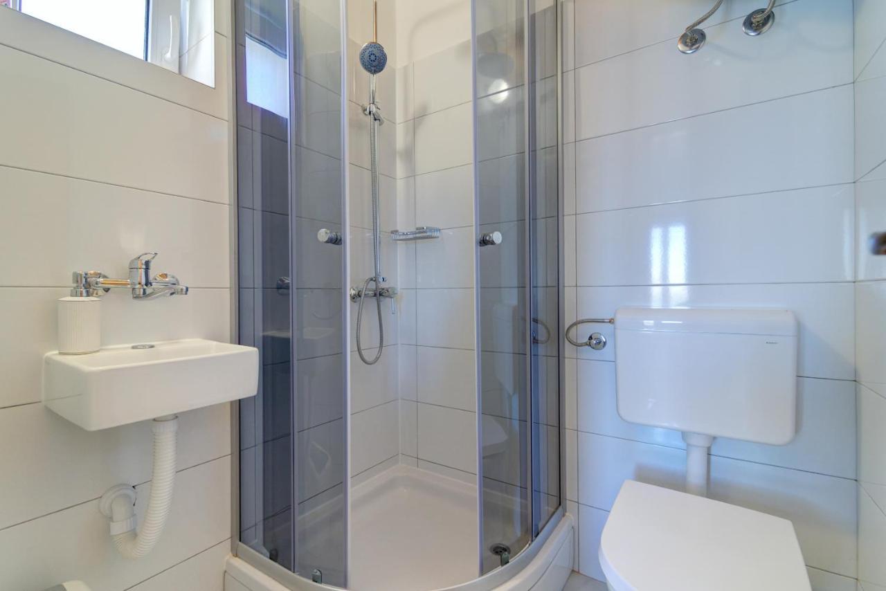 Apartments Maria Сен Екстериор снимка