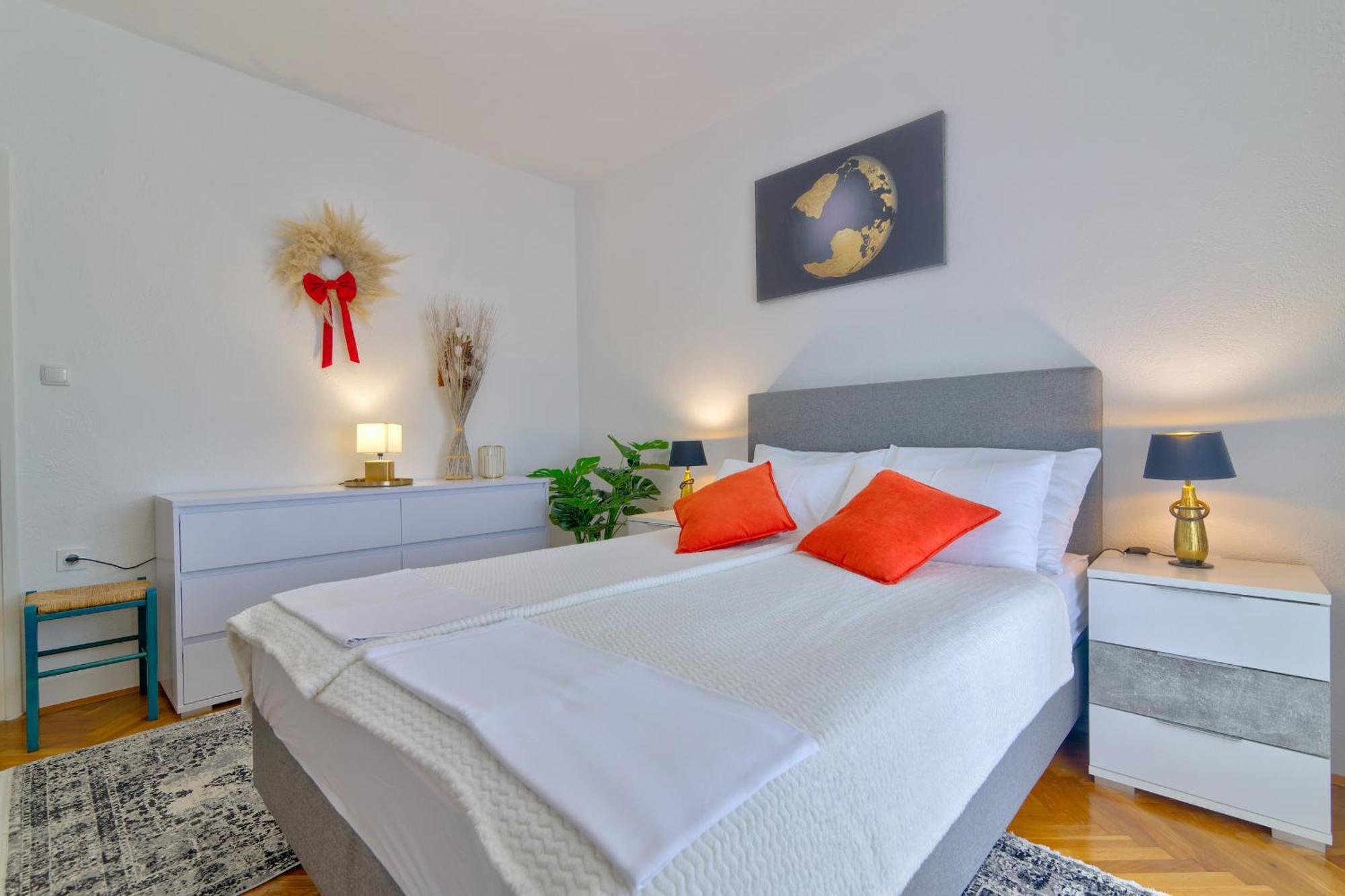 Apartments Maria Сен Екстериор снимка