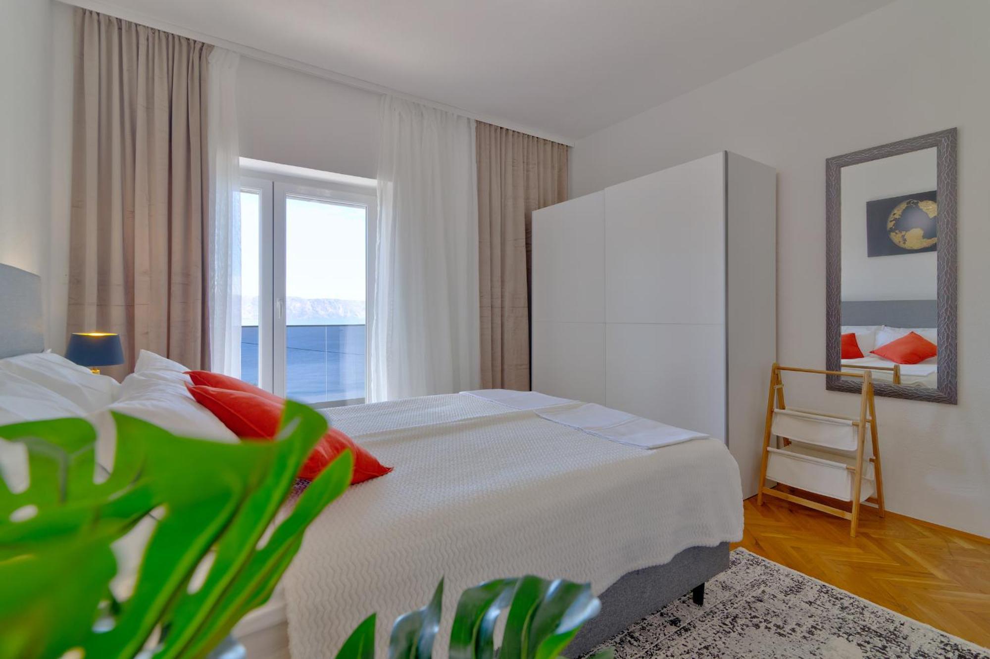 Apartments Maria Сен Екстериор снимка