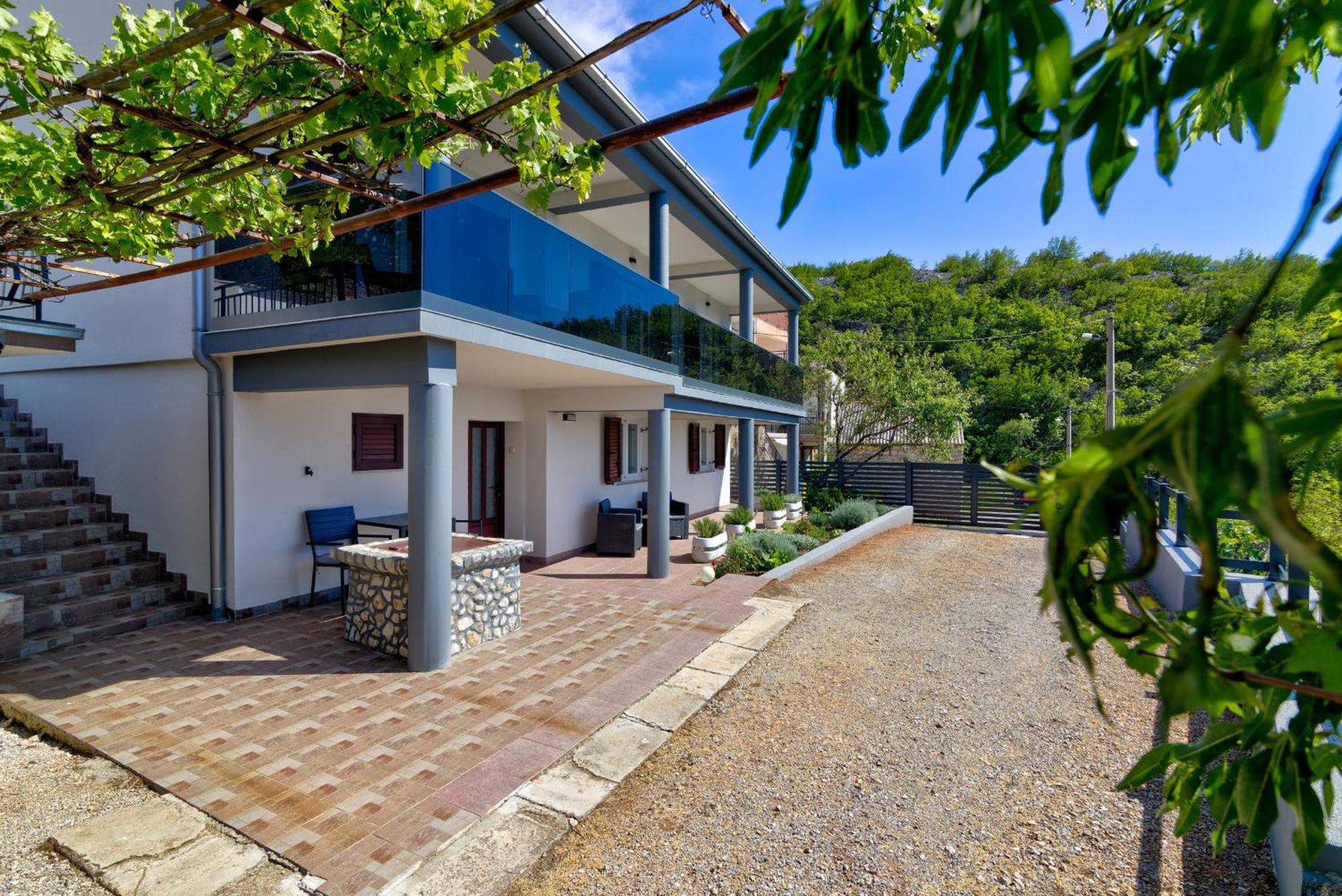 Apartments Maria Сен Екстериор снимка